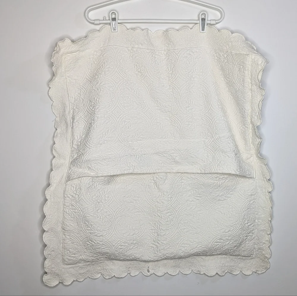 Peacock Alley Large Off White Textured Cotton Pillowcase